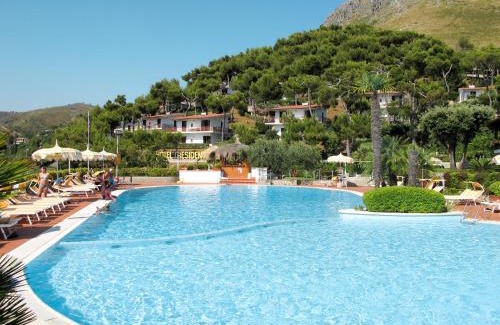 Sperlonga Apartment | Pet-Friendly Apartment Costa di Kair ed Din-7 with Pool