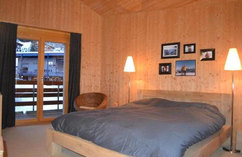 Anzere Apartment | Premier Apartment Cristal: 4-Star, Pet-Friendly Retreat
