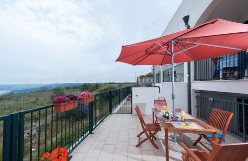 Santa Cesarea Terme Apartment | Apartment 'Dolce Vita' with Sea View, Wi-Fi and Air Conditioning