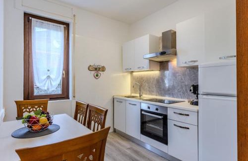 Dorio Apartment | Apartment Daniela by Interhome