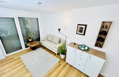 Langenfeld Apartment | Unforgettable Stay at Apartment LEO – Your Ideal Getaway
