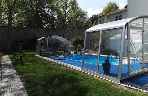 Mühlhausen Apartment | Comfortable Madrid Apartment for Up to 6 Guests