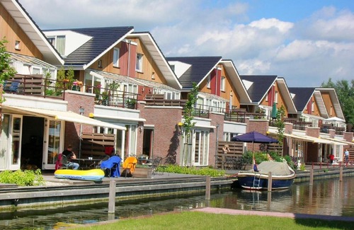 Municipality of Uitgeest Apartment | Oceanfront Apartment De Meerparel - Family & Pet Friendly