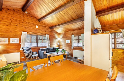 Bomighausen Apartment | Private Terrace & Garden Retreat at Apartment 'Menzel'