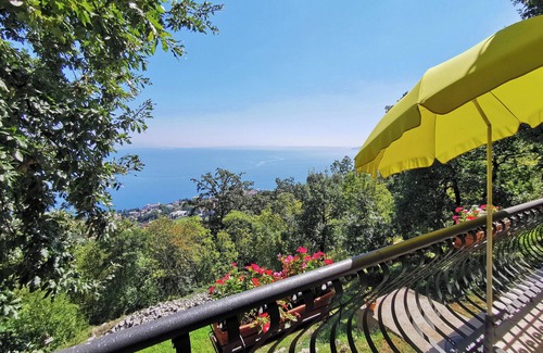 Opatija Apartment | Oceanfront Apartment Delost with Pet-Friendly Amenities