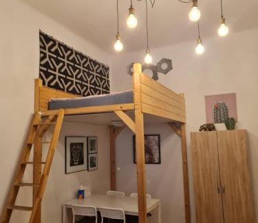 Funfhaus Apartment | Discover Apartment Demel: Family-Friendly & Accessible Stay