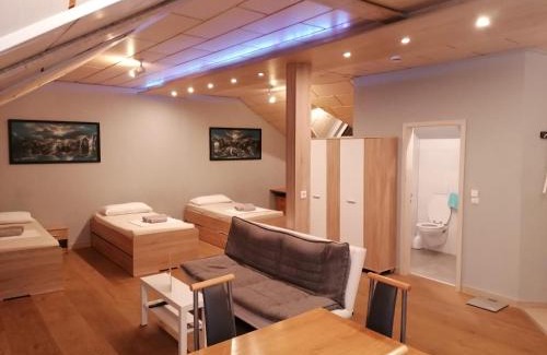 Rommelhausen Apartment | Stylish Apartment-Design with On-Site Restaurant