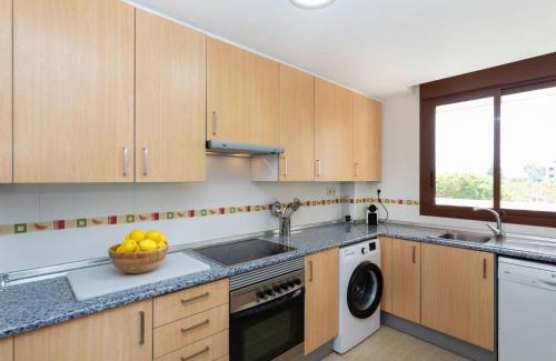 San Jorge Apartment | Family-Friendly Apartment Detinsa-3 with Pool Access