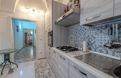 Monteroni di Lecce Apartment | Experience Comfort at Dimora Storica with Private Terrace