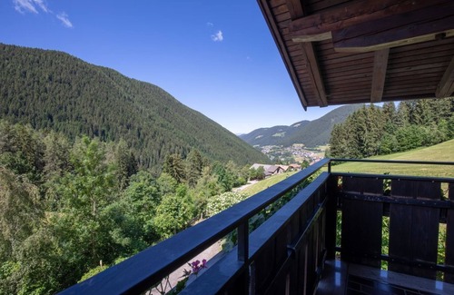 Nova Levante Apartment | Discover Apartment "DIAMANTIDI" with Ocean View & Pool