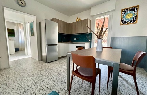 Santa Marinella Apartment | Apartment 'Dimora Azzurra' with Private Garden, Balcony and Air Conditioning