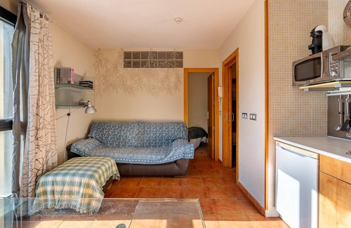 Pradollano Apartment | Cozy Apartment 'Diseño A Pie De Pista' with Mountain Views