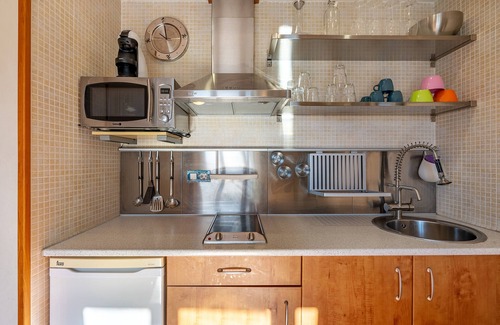 Pradollano Apartment | Cozy Apartment 'Diseño A Pie De Pista' with Mountain Views