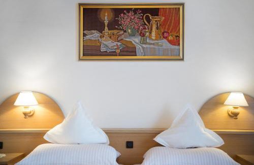 Spinga Apartment | Discover Apartment Dolomitenblick: Pet and Child Friendly Stay