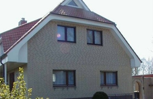 Groden Apartment | Apartment 'Doppelzimmer 1' with Wi-Fi
