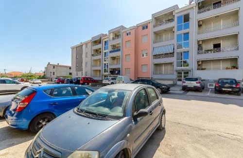 Trogir Apartment | Discover Apartment Dora: Family-Friendly Escape Rated 9.8