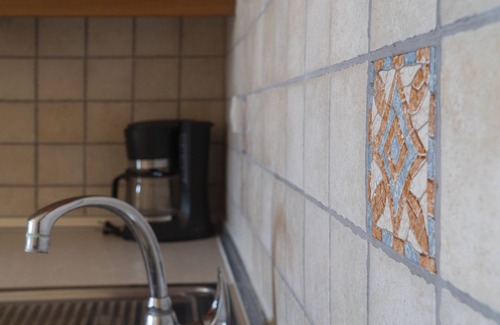 Agios Georgios Pagon Apartment | Scenic Apartment Dora Pagoi: Mountain View & Shared Garden