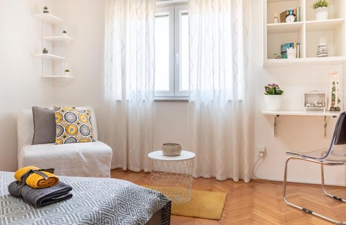 Pula Apartment | Top-Rated Apartment Dorrea: Child-Friendly & Accessible Stay