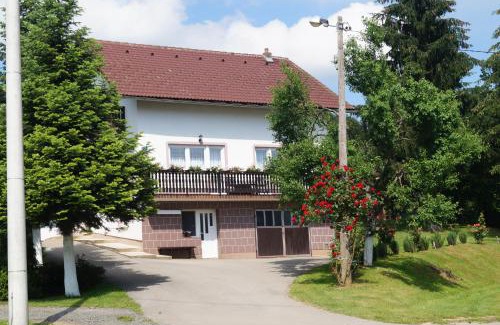 Ostarski Stanovi Apartment | Oceanfront Apartment Drago: Guest Rated 9.5/10
