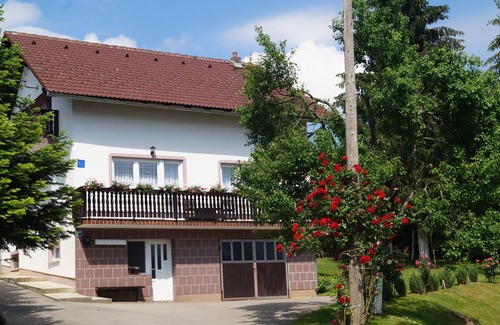 Ostarski Stanovi Apartment | Cozy Apartment Drago in Rakovica: Perfect for Families