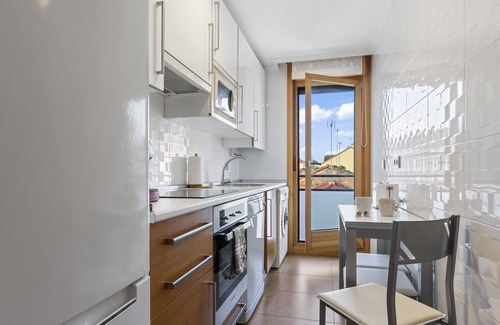 Santona Apartment | Cozy Duplex Santoña Juan de la Cosa Steps from the Beach