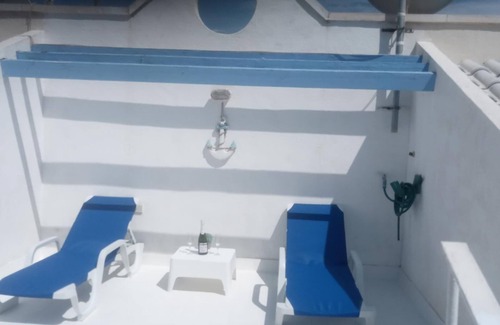 Torrevieja Apartment | Oceanfront Apartment 'Duquesa Beach' with Free Wi-Fi & Pool