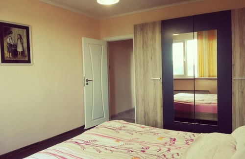 Mladost Apartment | Welcoming Apartment DURVENITZA 17 with Breakfast & Kitchen