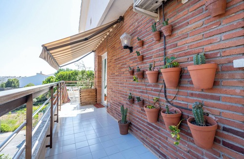 Segur de Calafell Apartment | Edifici França: Private Terrace, Oceanfront & Spa Retreat