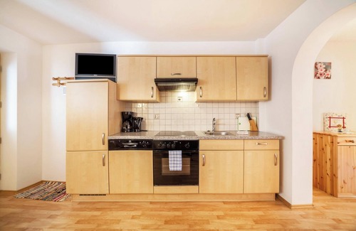 Moso in Passiria Apartment | Cozy Egarthof Arnika: Mountain View, Balcony & Garden
