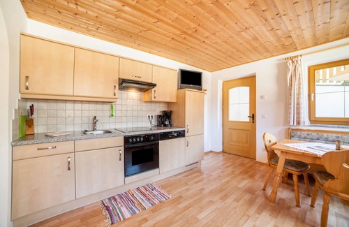 Moso in Passiria Apartment | Cozy Apartment "Egarthof Alpenrose" with Garden & Mountain View
