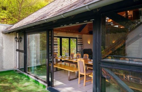 Immerath Apartment | Family-Friendly Apartment Eifelnatur - Pet Welcoming Retreat