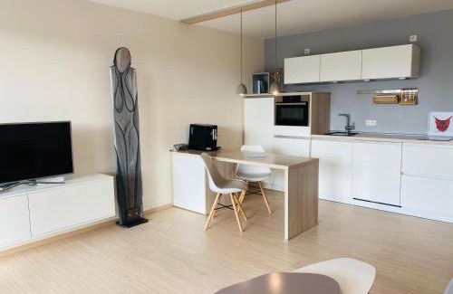 Owingen Apartment | Cozy Apartment EigenArt - Child-Friendly Getaway Awaits