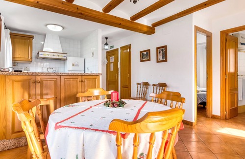 Orba Apartment | Apartment 'El Castellet' with Mountain View, Wi-Fi and Air Conditioning