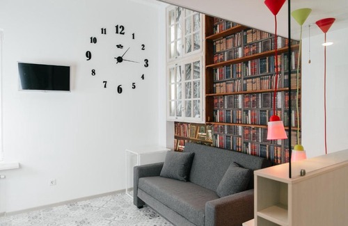 Petrozavodsk Apartment | Exceptional Apartment El Dorado - Guest Rated 10/10