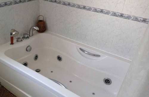 Cadiz Apartment | Relaxing Apartment El Nido in Cadiz with Spa & Breakfast