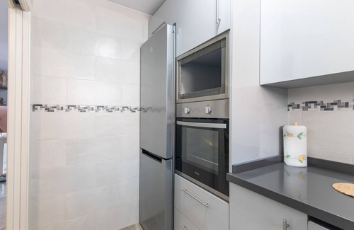 El Portil Apartment | Apartment 'El Portil' with Shared Pool, Wi-Fi and Air Conditioning