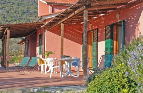 Lacona Apartment | Cozy Apartment Elbamar Lacona I-2 with Fireplace & Kids’ Zone