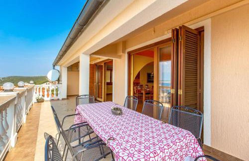Dramalj Apartment | Pet-Friendly Apartments in Dramalj, Croatia - Guest Rated 9.7