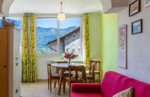 Gera Lario Apartment | Cozy Apartment Elisabetta - Oceanfront Retreat for Families