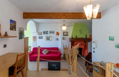 Gera Lario Apartment | Cozy Apartment Elisabetta - Oceanfront Retreat for Families