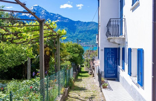 Gera Lario Apartment | Apartment Elisabetta - GLA116 by Interhome