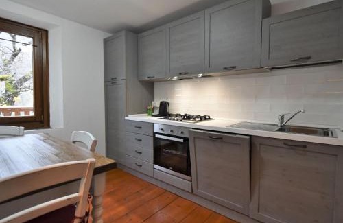 Barcis Apartment | Cozy Oceanfront Escape at Apartment Albergo Diffuso