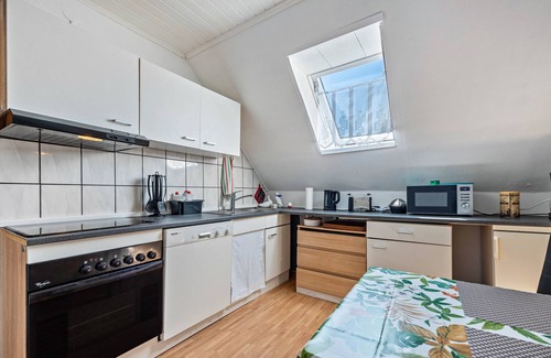Buende Apartment | Apartment 'Elseaue' with Private Garden and Wi-Fi