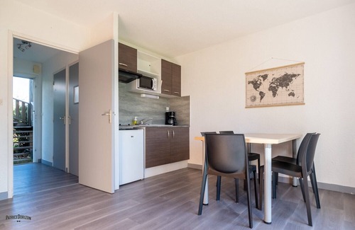 Beauvoir Apartment | Duplex Apartment with Terrace, Pool & Pet-Friendly Stay