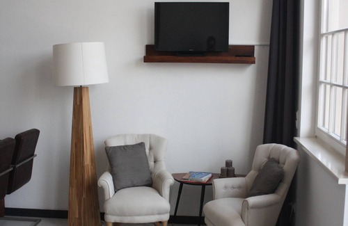 Zentrum-Suedost Apartment | Excellent Apartment with Ensuite, Balcony & Family-Friendly Amenities