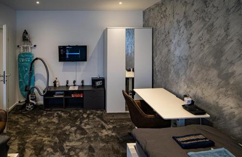 Ost Apartment | Relaxing Fit&Chill Apartment: Oceanfront & Netflix Retreat