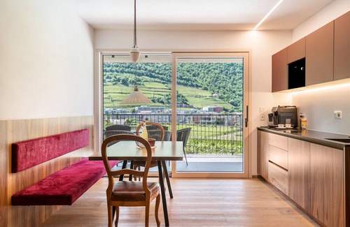 Centro - Piani - Rencio Apartment | Erbacher Suite: Mountain Views with Pool & Sauna Access