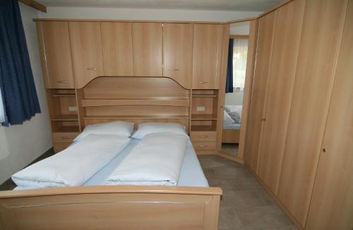 Oetz Apartment | Discover Apartment Erhart: Pet-Friendly Retreat with Pool