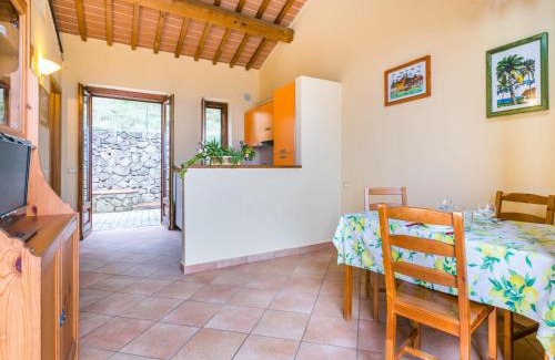 San Baronto Apartment | Cozy Apartment Erica: Pet-Friendly Retreat with Pool Access