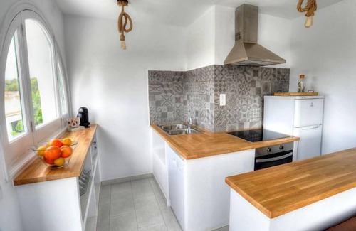 Castell-Platja d'Aro Cottage | Ideal Apartment La Pallisa with Pool & Ocean View for 7